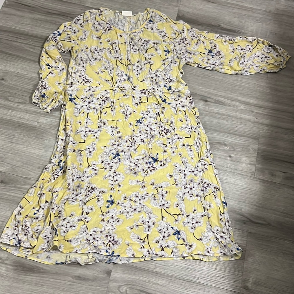 Short HM dress with log sleeves summer dress